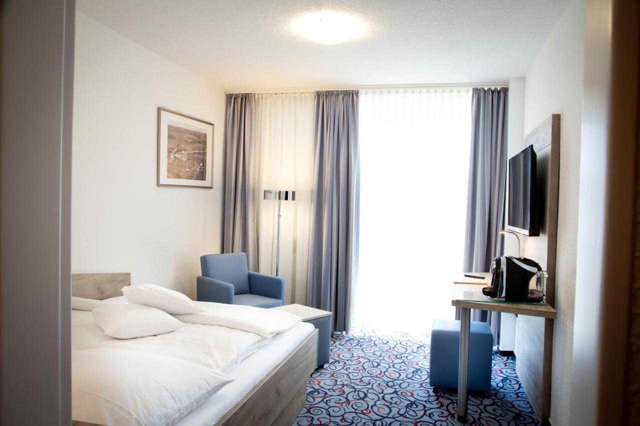 Pfefferhoehe Hotel & Restaurant Alsfeld Zewnętrze zdjęcie